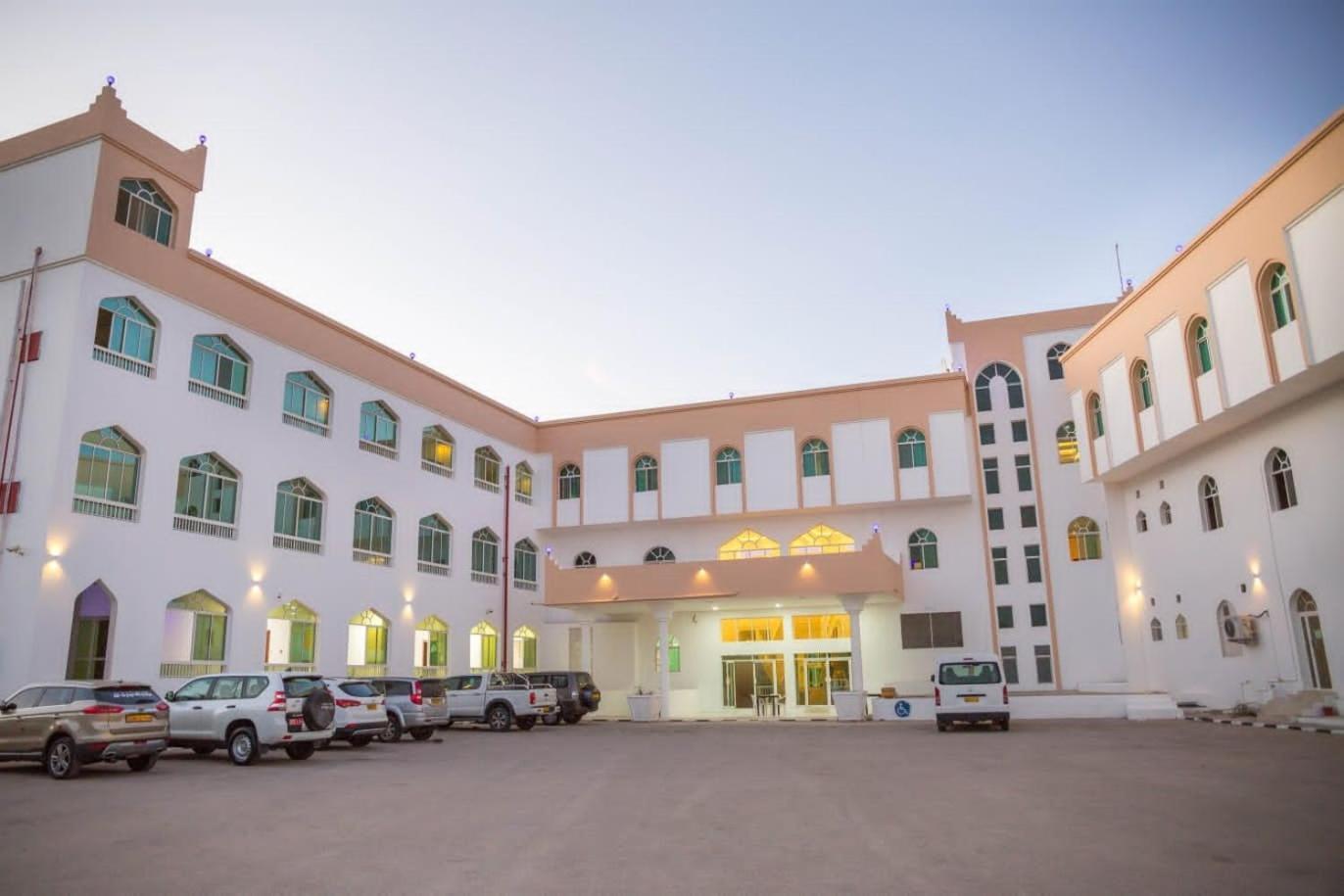 Al Jabal Hotel Салала Экстерьер фото